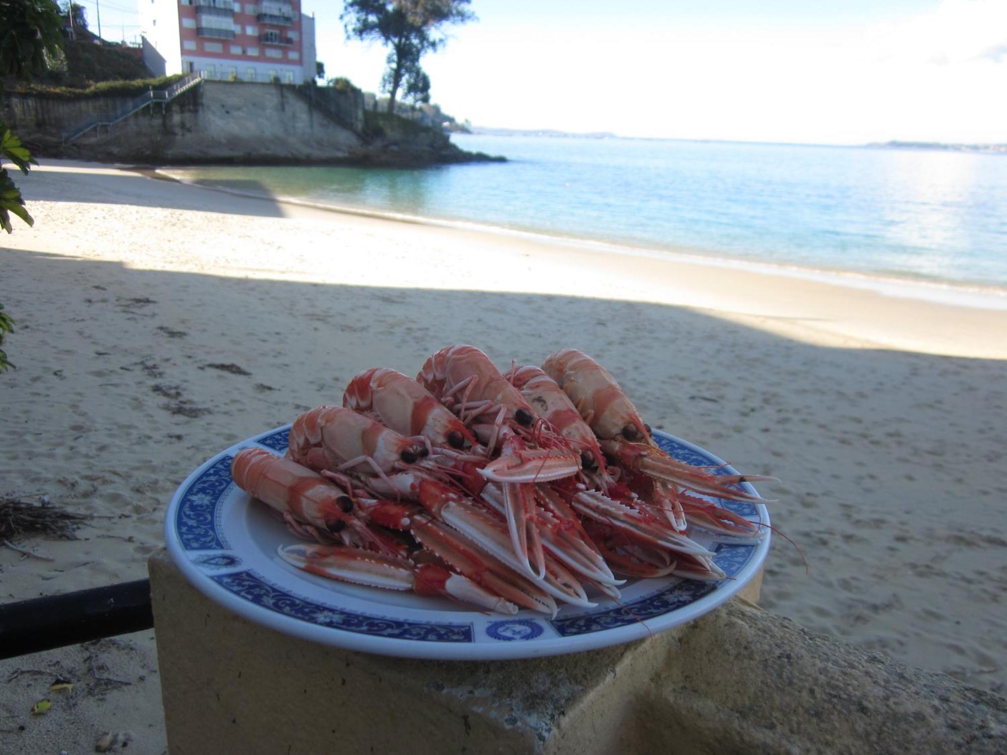 Hotel Restaurante Loureiro Bueu Exterior photo